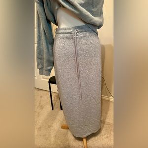 Sweatshirt skirt